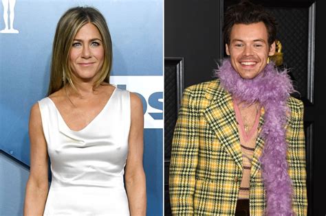 Jennifer Aniston wears same suit as Harry Styles, fans go wild